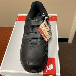 Men’s New balance walking sneakers